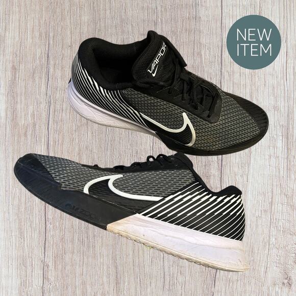 NikeCourt Air Zoom Vapor Pro – Men’s 12 – Black/White – DR6191-001 Tennis Shoes - Picture 1 of 6